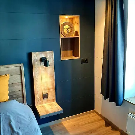 Renee Cense 3* Houffalize