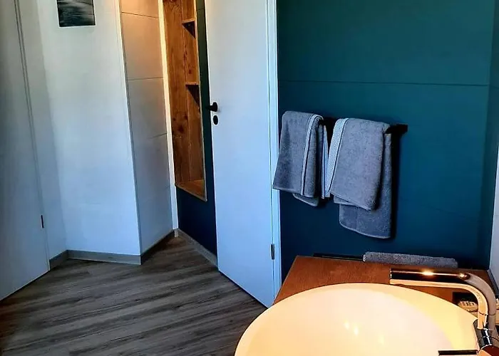 Renee Cense 3* Houffalize