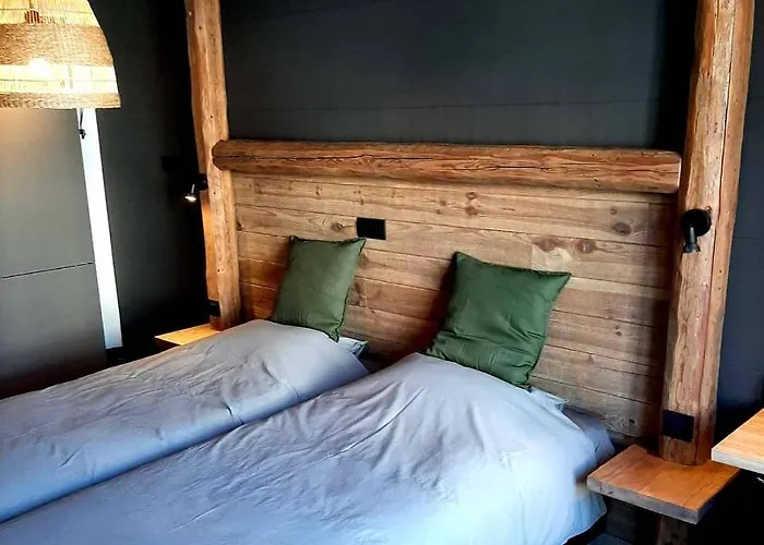 Renee Cense Bed & Breakfast