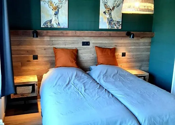 Bed & Breakfast Renee Cense 3*