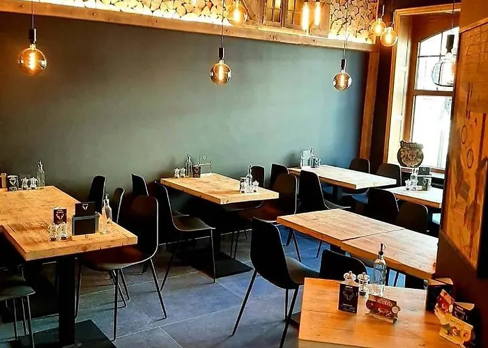 Renee Cense Bed & Breakfast 3*