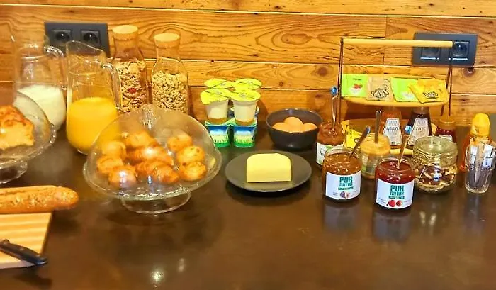 Bed & Breakfast Renee Cense 3*